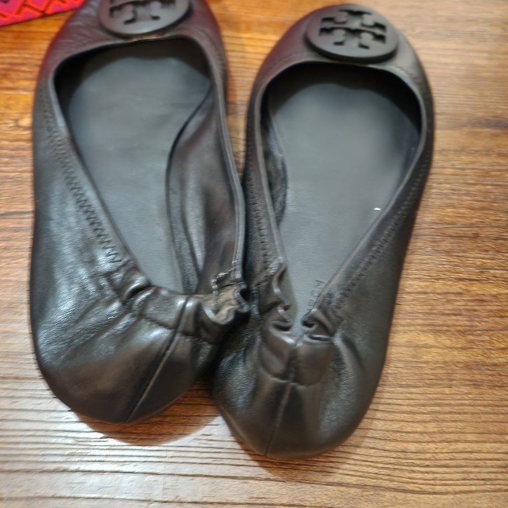 TORY Burch Minnie Travel Ballet Flats in Black - Picture 6 of 6